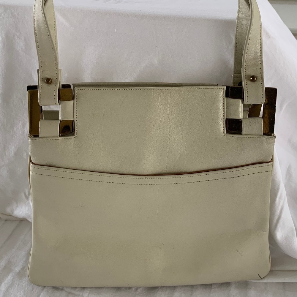Triangle New York Leather Cream Handbag Vintage Metal Accents